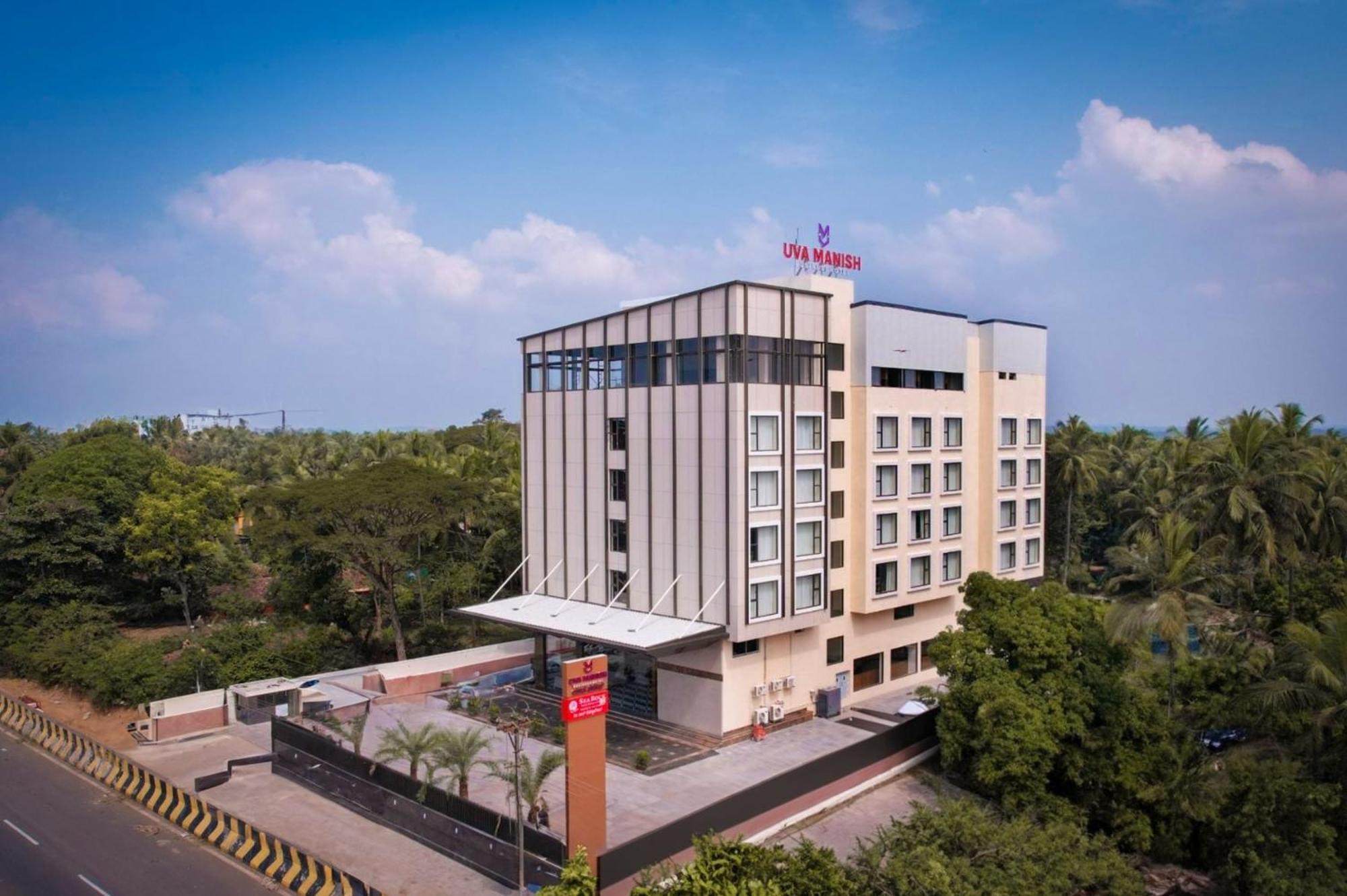 Uva Manish Hotel Kundapura Buitenkant foto