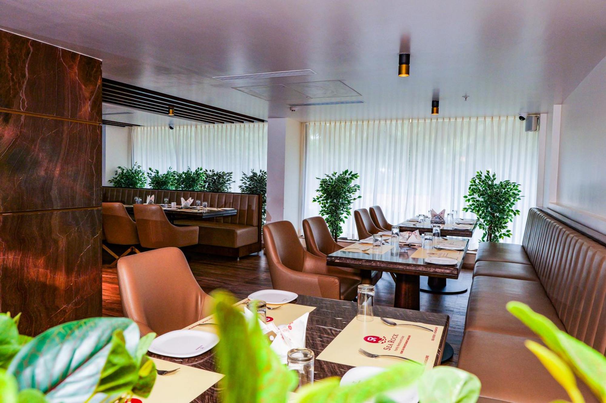 Uva Manish Hotel Kundapura Buitenkant foto