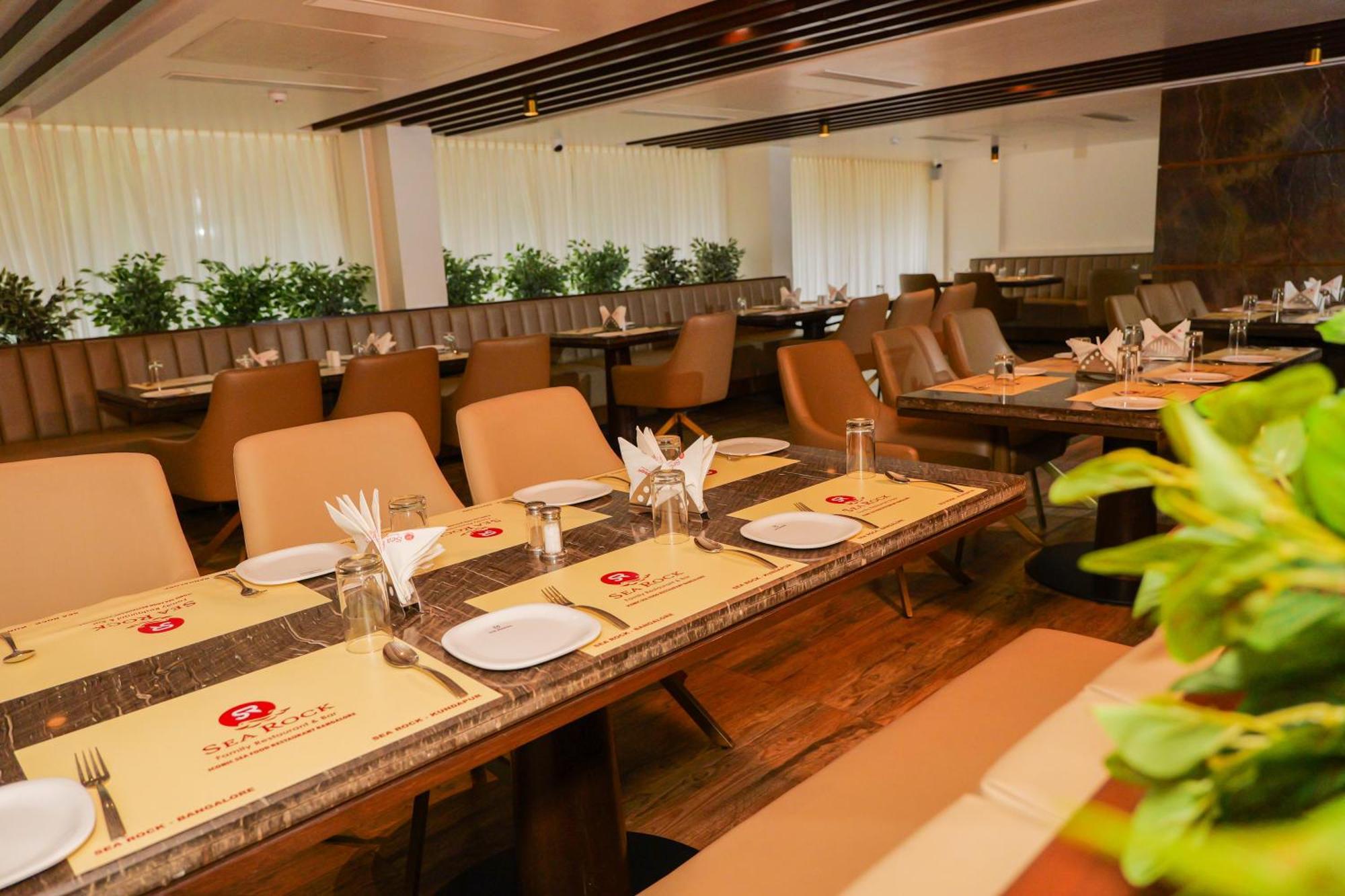 Uva Manish Hotel Kundapura Buitenkant foto