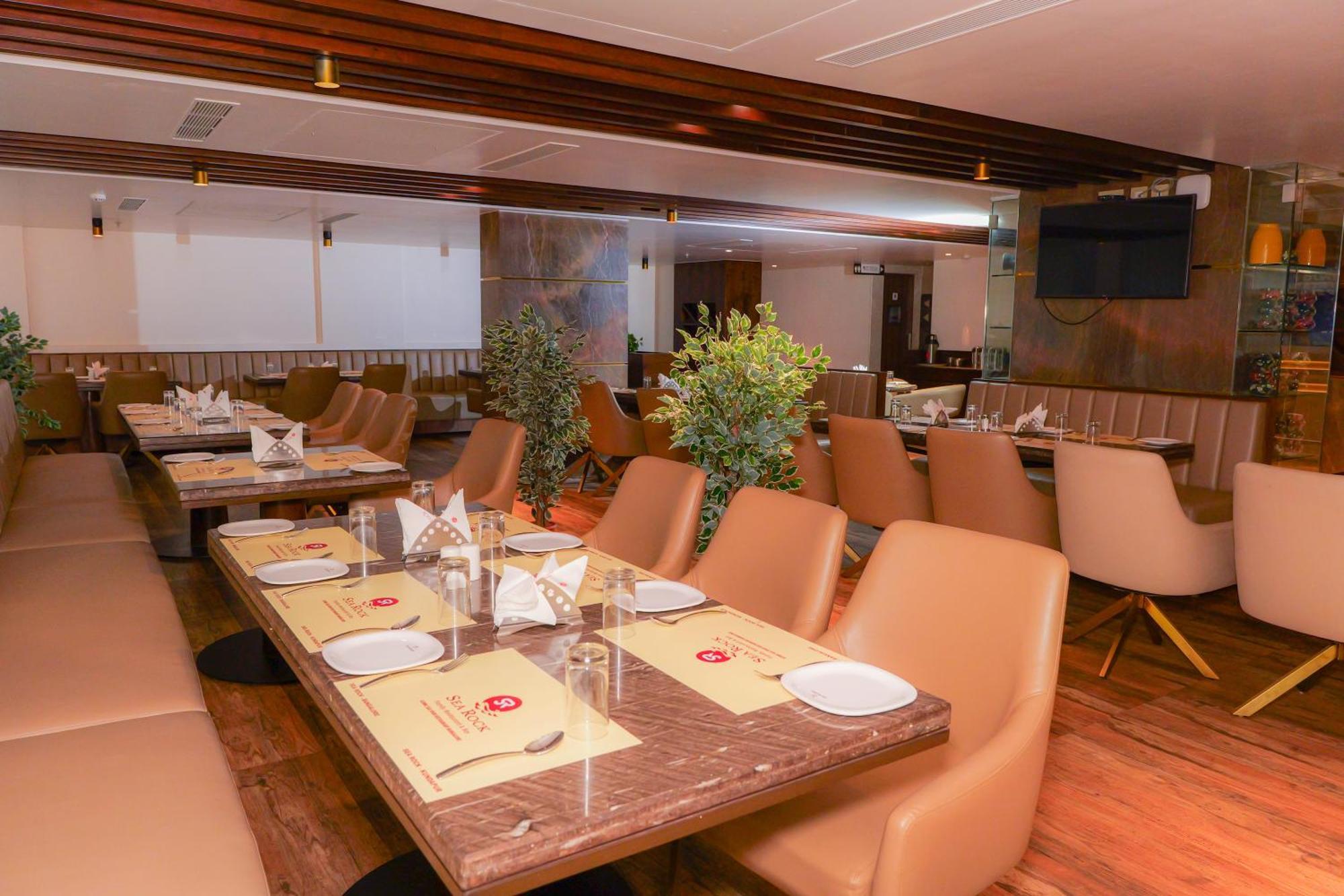 Uva Manish Hotel Kundapura Buitenkant foto